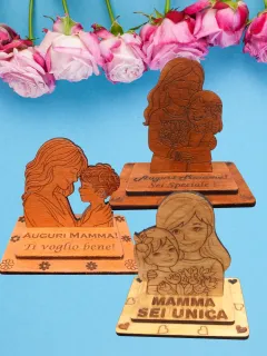statuine legno festa mamma incise